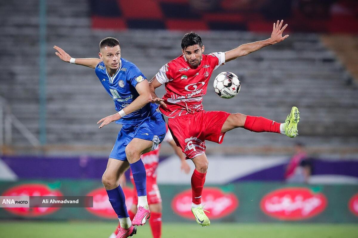 داداشزاده: فوتبال پاکی را در اصفهان خواهیم دید/این همه پرسپولیس قهرمان شد یکبار هم لذتش را دیگر تیمها ببرند!