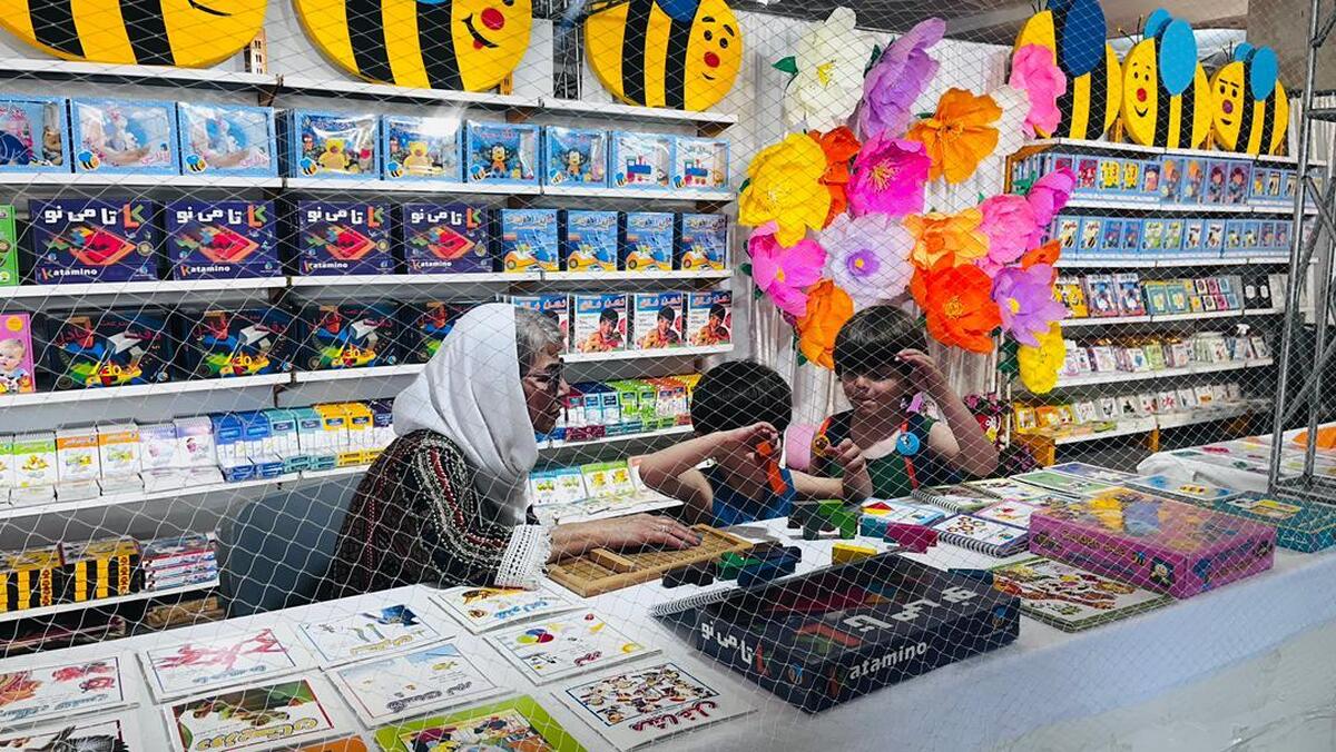نیمه پُر نمایشگاه برای کوچکتر‌ها؛ بخش کودک و نوجوان جان گرفت