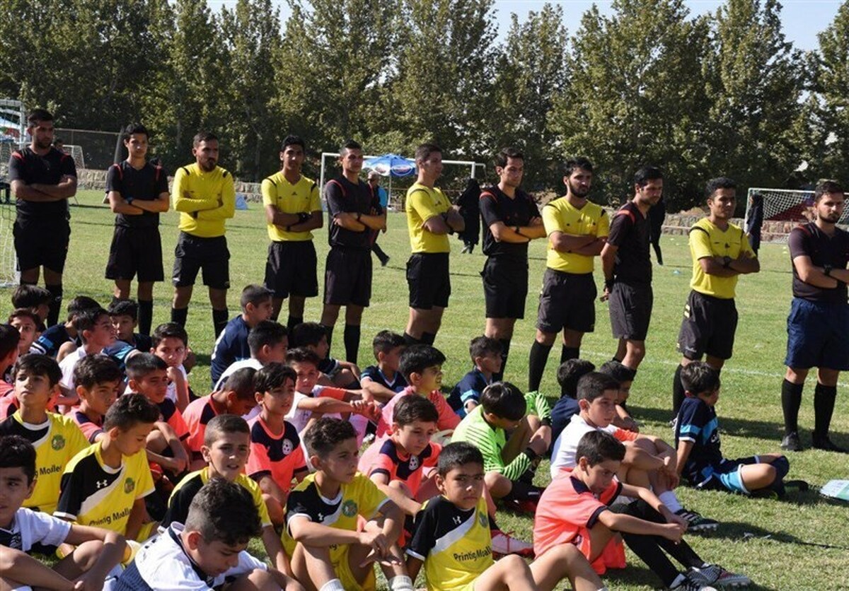 هیات فوتبال تهران به مدارس فوتبال فاقد مجوز هشدار داد