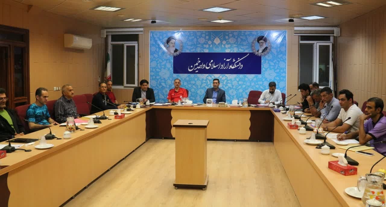 آغاز مسابقات بدمینتون کارکنان و اعضای هیئت علمی دانشگاه آزاد در خمین آغاز مسابقات بدمینتون کارکنان و اعضای هیئت علمی دانشگاه آزاد در خمین