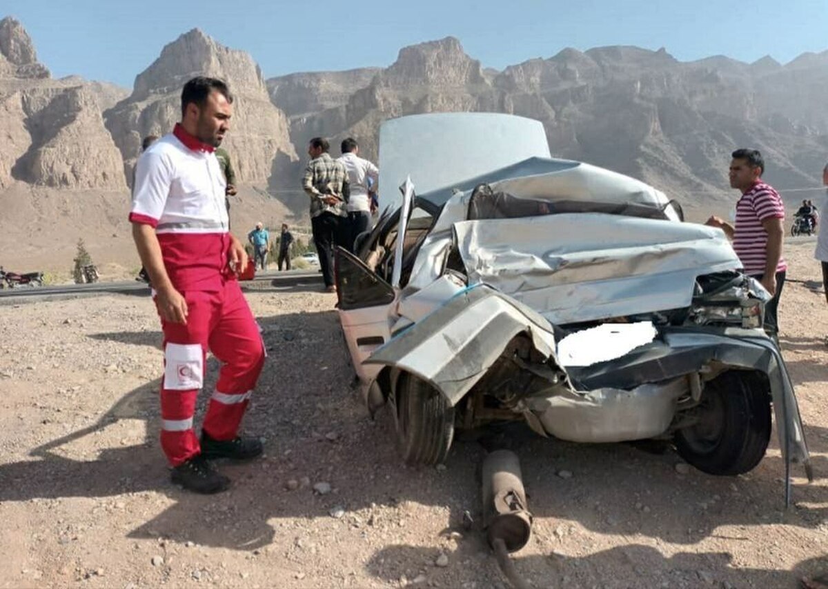 ۳ فوتی بر اثر تصادف رخ به رخ ۲ خودرو در بندر لنگه