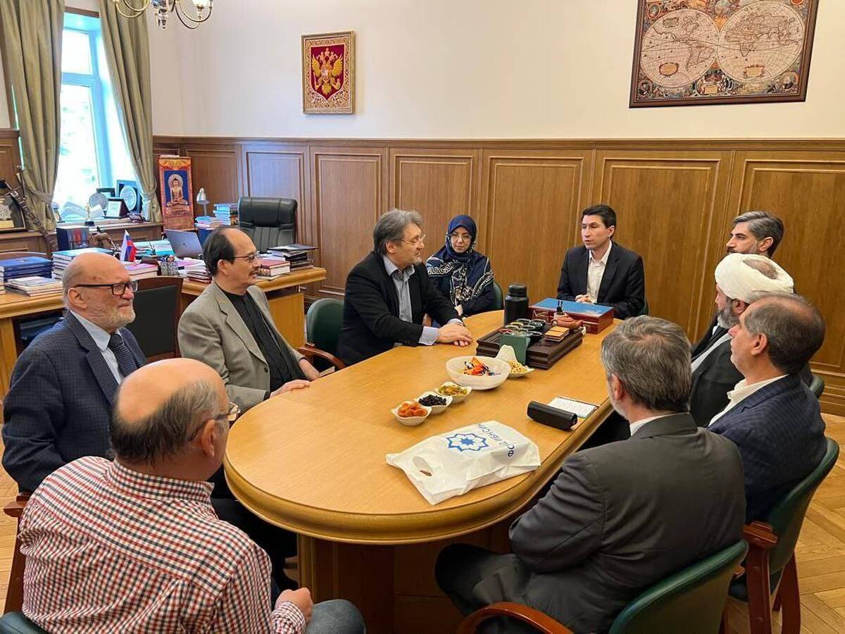 دیدار رئیس سازمان فرهنگ و ارتباطات اسلامی و رئیس انستیتو شرقشناسی روسیه همکاری متخصصان در توسعه مطالعات تمدن آینده جهان