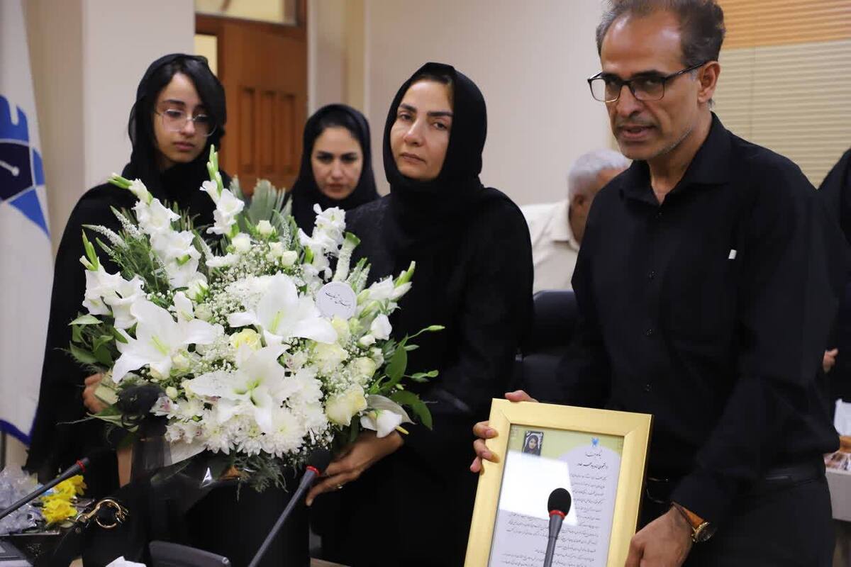 پایاننامهای که به دفاع نرسید!؛ انفجار بندر شهید رجایی نگذاشت + عکس