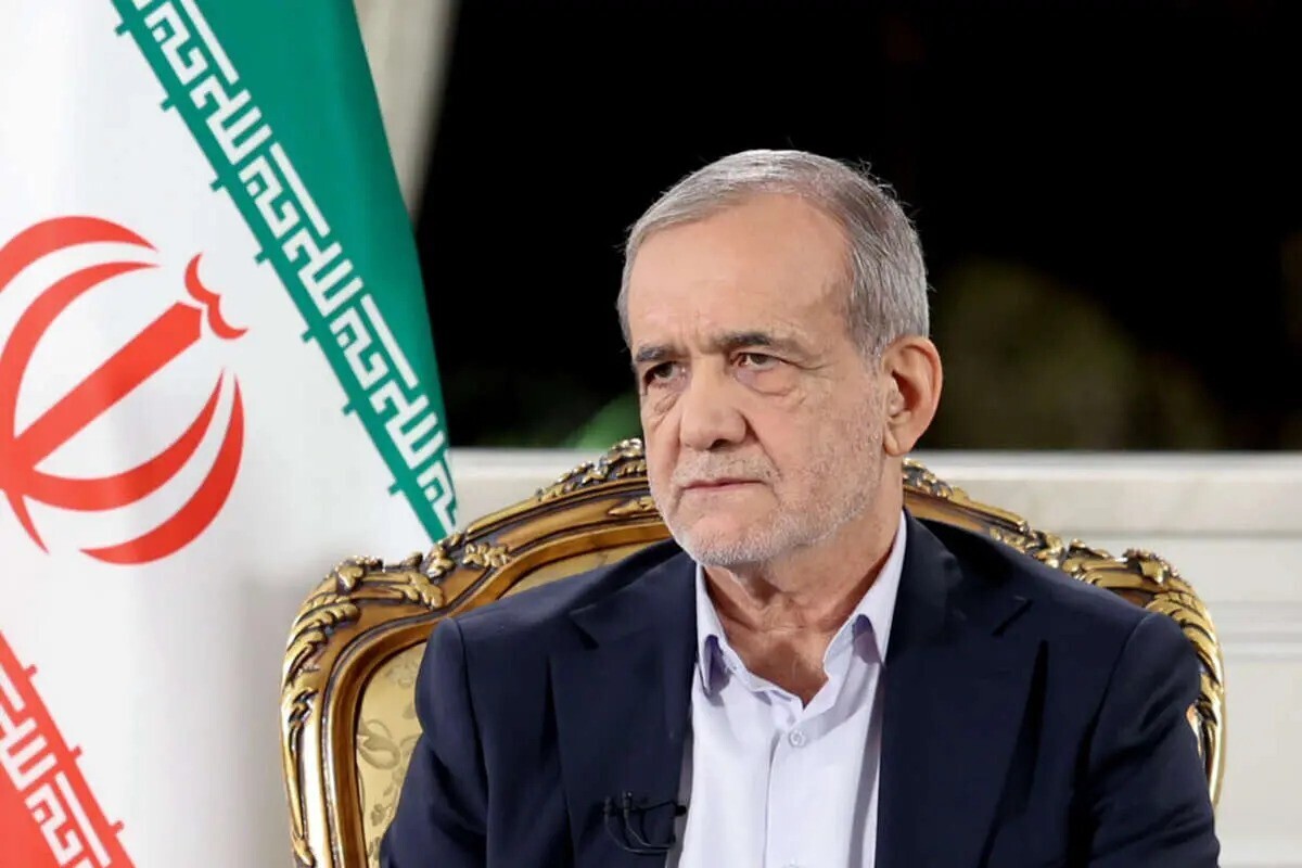 پاسخ پزشکیان به یاوه گویی های ترامپ عزت ایران را به هیچ قیمتی معامله نمیکنیم