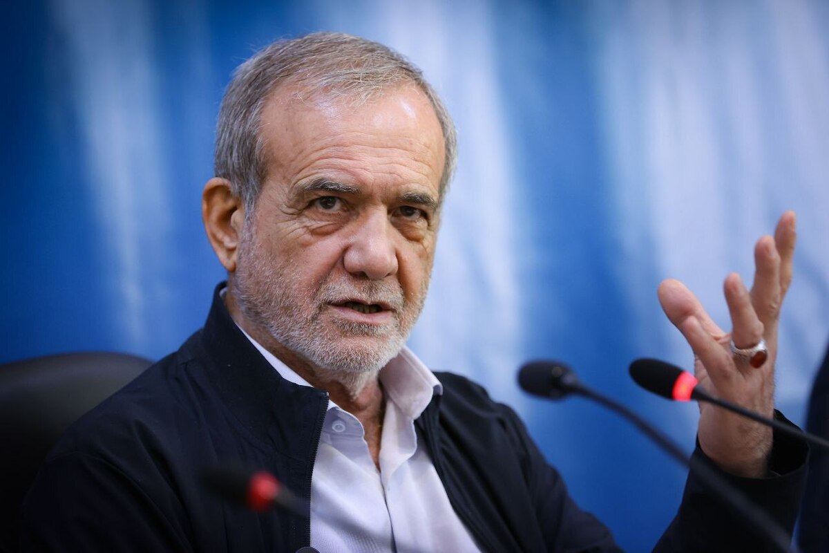 پزشکیان: ترامپ غارت کننده و عامل ناامنی در منطقه، مسئولان ما را متهم میکند