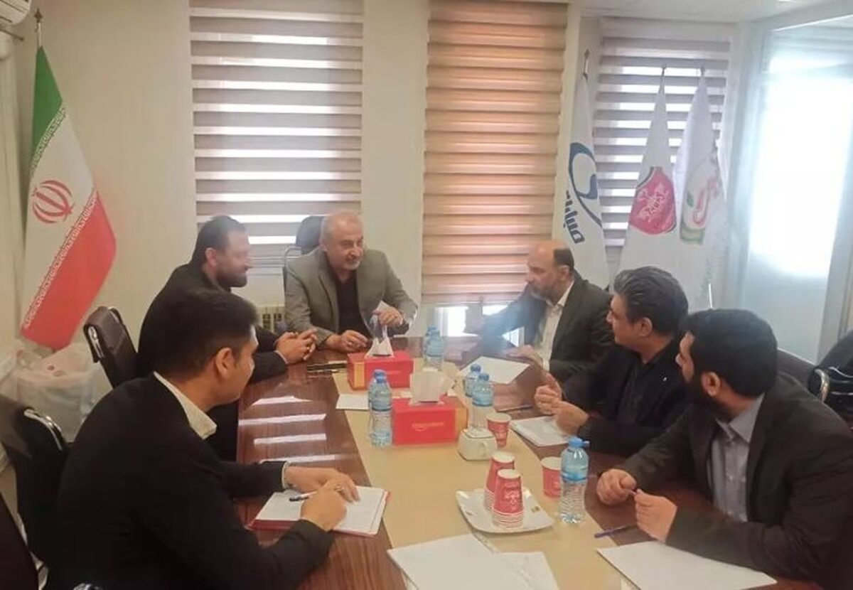 شایعات تغییرات مدیریت در پرسپولیس هر روز بیشتر از دیروز هیات مدیره نه تکذیب می کند نه تایید!