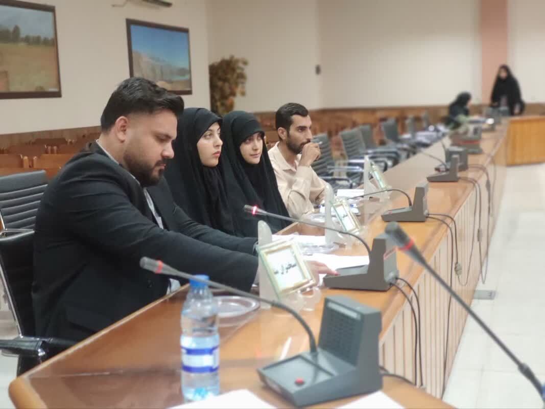 منتخبین کرسیهای آزاداندیشی در دانشگاه آزاد اسلامی واحد کازرون معرفی شدند منتخبین کرسیهای آزاداندیشی در دانشگاه آزاد اسلامی واحد کازرون معرفی شدند