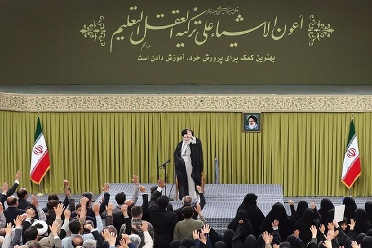 رهبر انقلاب: الگوی ترامپ برای کشورهای عربی شکستخورده است/ آمریکا از این منطقه باید برود و خواهد رفت