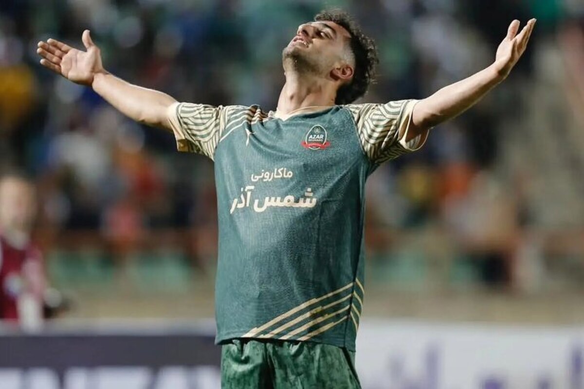 فخریان بعد از حضور در پرسپولیس: مادرم را به آرزویش رساندم  دوست دارم اولین گلم را در دربی بزنم