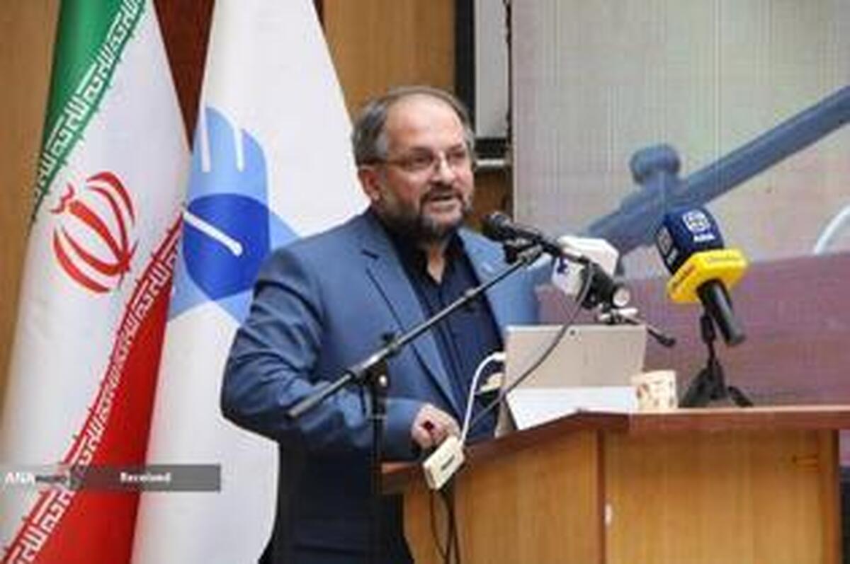 جهانبین: دانشگاه و صنعت همگام با تحولات هوش مصنوعی حرکت کنند