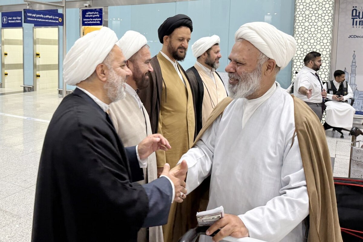 نمایندگان آیات عظام و مراجع تقلید وارد مدینةالنبی(ص) شدند