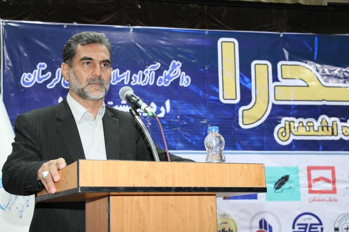 حل مشکلات بازار کار با تقویت ارتباط صنعت و دانشگاه