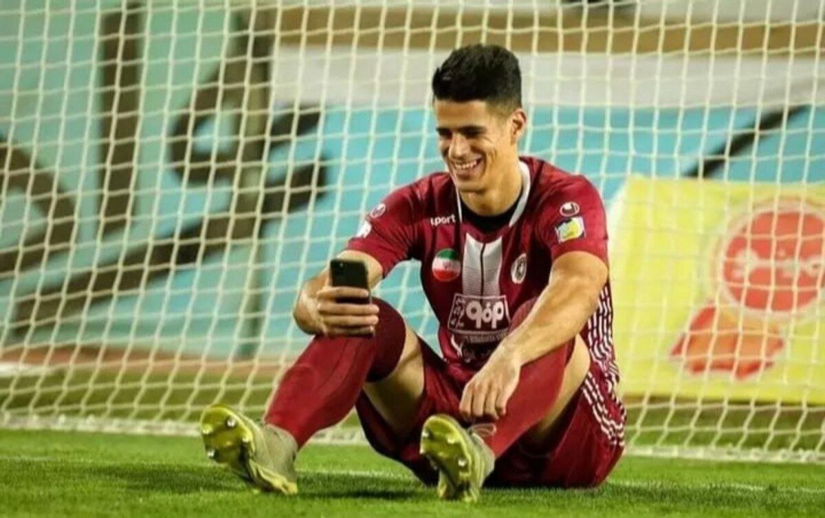 نیازمند: پرسپولیس ۳ سال دنبالم بود الگوی من عابدزاده است