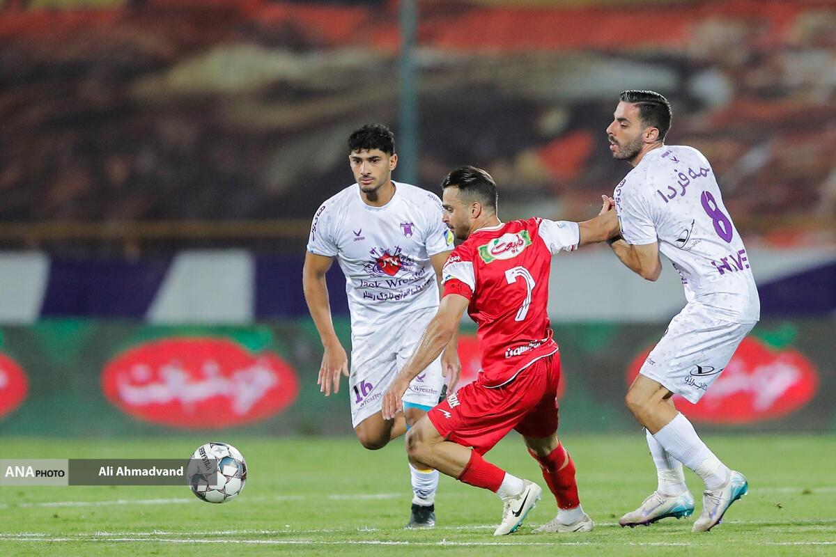 یوسفی: برخی بازیکنان میخواهند هرطور شده در پرسپولیس بمانند رکن اصلی تصمیم گیری باید هیات مدیره باشد نه یک اسپانسر