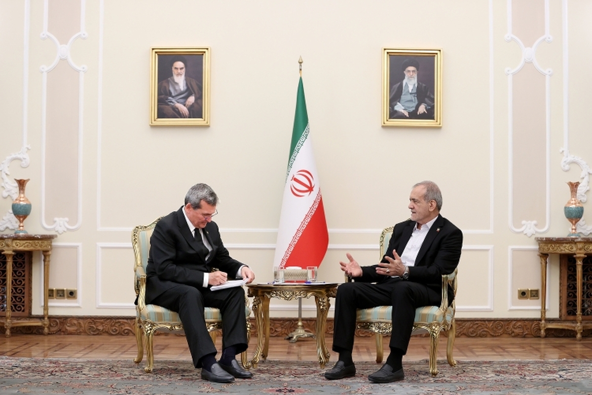 پزشکیان: تقویت همکاریهای ایران و ترکمنستان امنیت آینده ۲ ملت را تضمین میکند