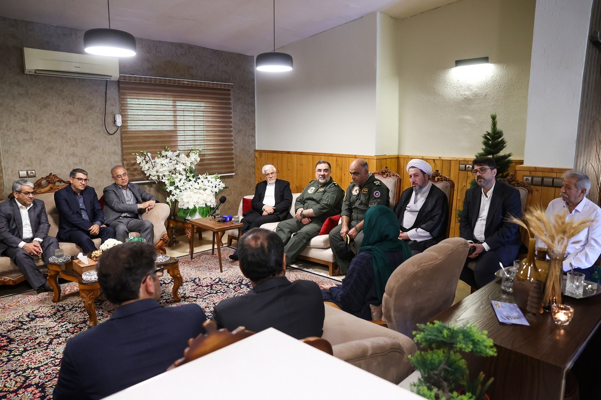 عارف: دولت اجازه نمیدهد حقی از خانواده جانباختگان و مصدومان حادثه بندر شهید رجایی تضییع شود