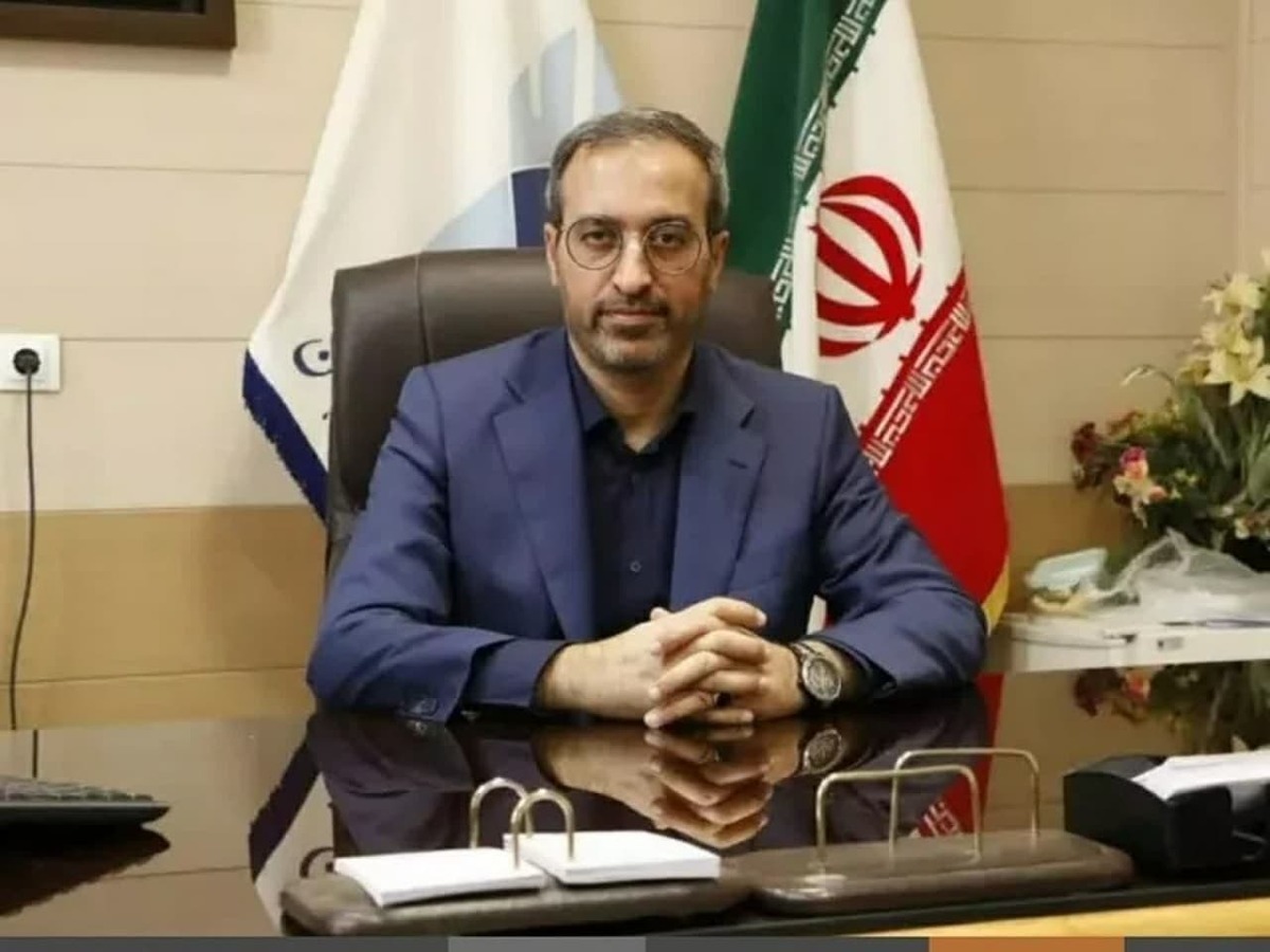 دانشگاه آزاد، قطب علمی و فرهنگی برای حل مسائل