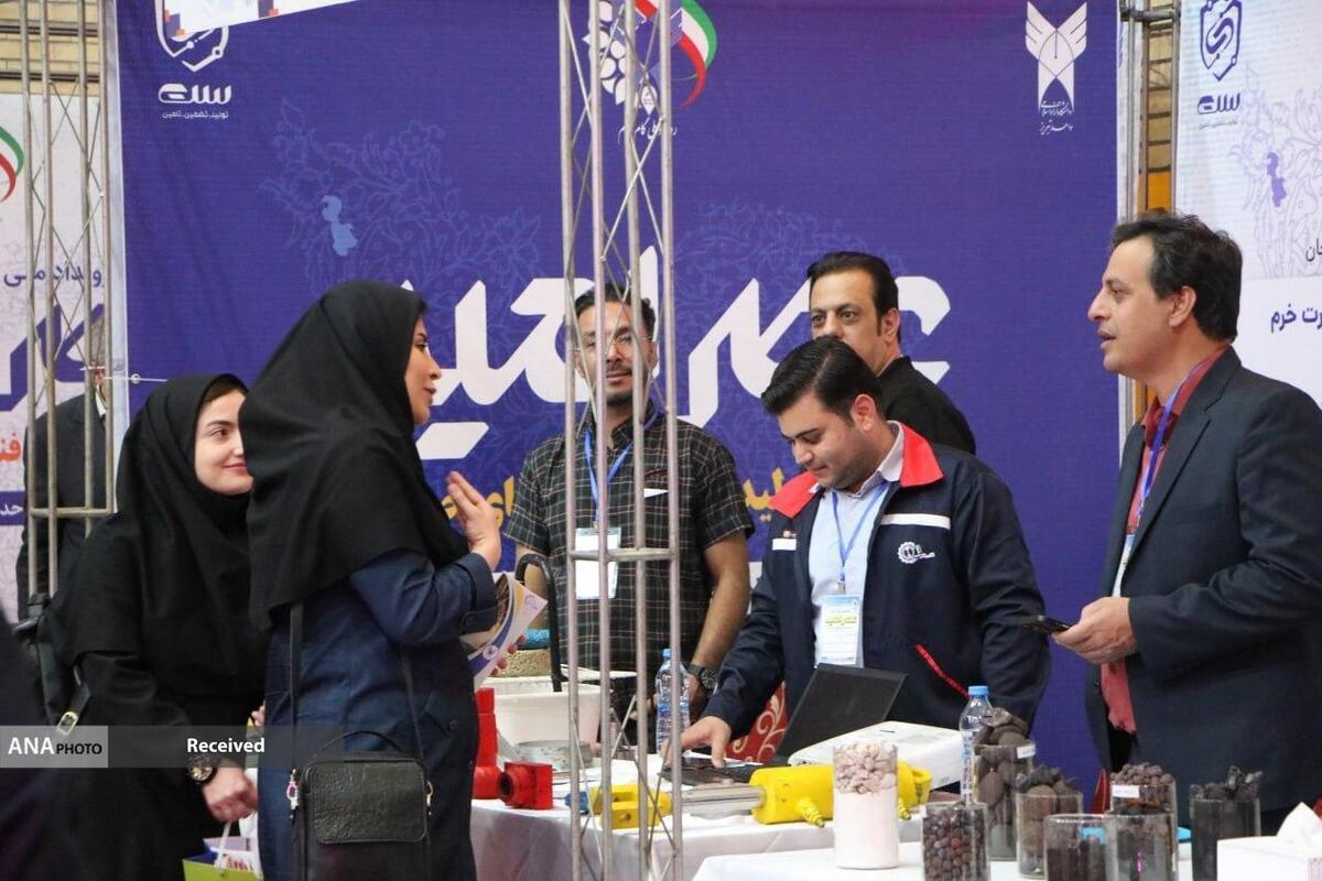 از پیوند صنعت و دانشگاه در عصر امید تا دانشگاهی که 43 ساله شد + فیلم و عکس از پیوند صنعت و دانشگاه در عصر امید تا دانشگاهی که 43 ساله شد + فیلم و عکس