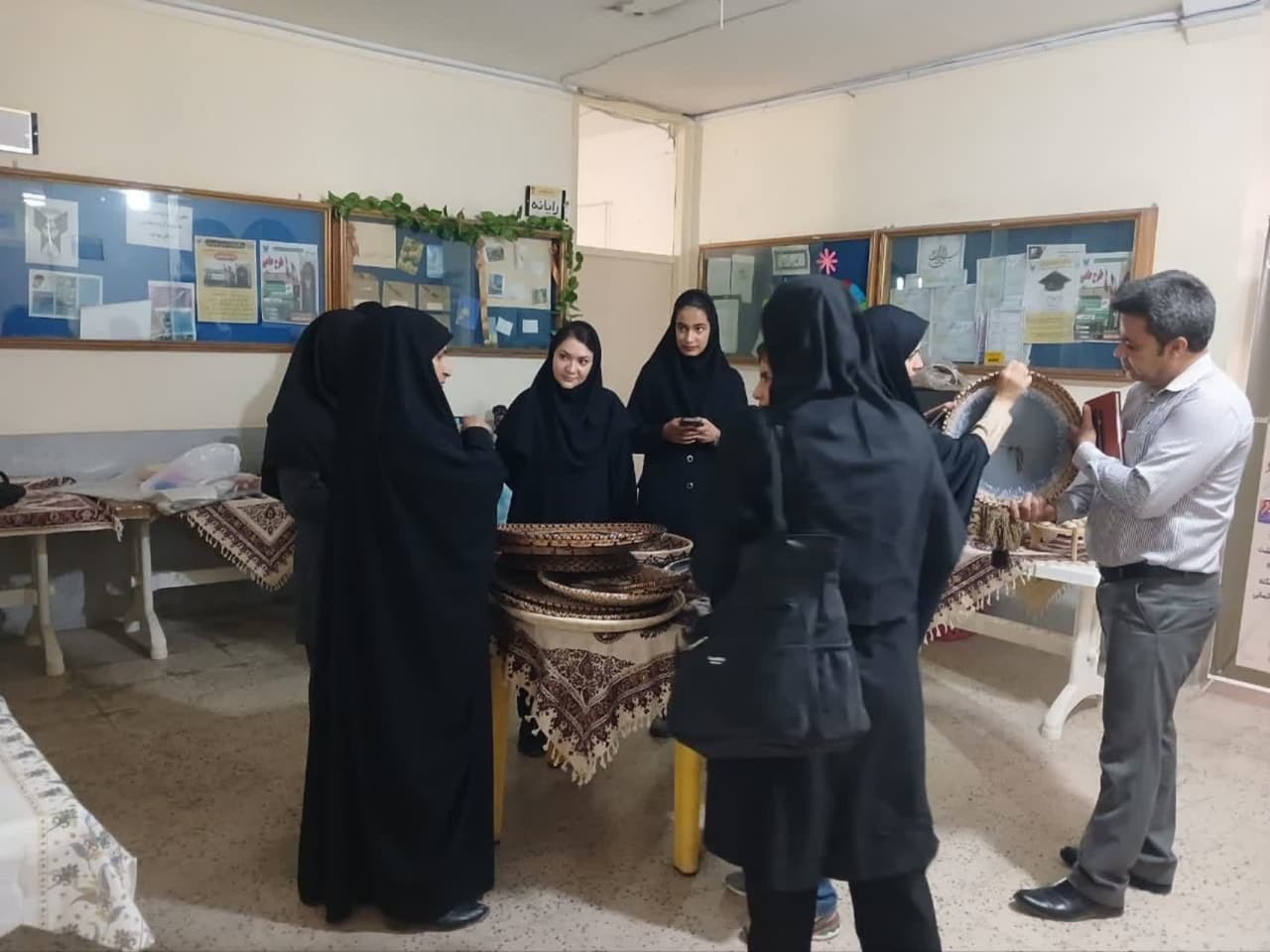 آغاز رویداد بازارچه دانشجویی صنایع خلّاق در ۴ محور کلی آغاز رویداد بازارچه دانشجویی صنایع خلّاق در ۴ محور کلی