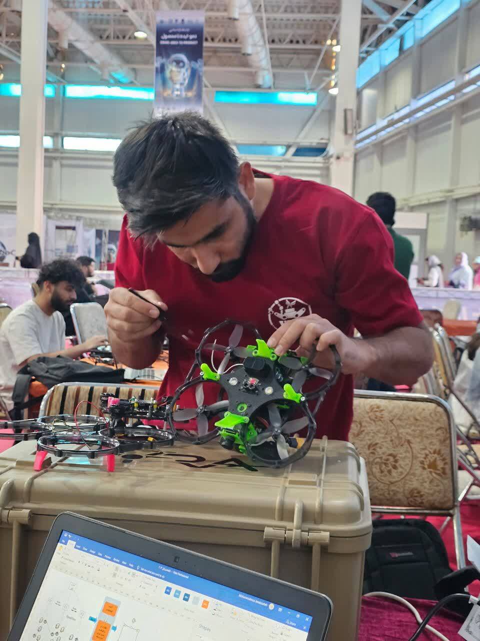 از پرواز تا خودرانی؛ دانشگاه آزاد یزد در مسابقات بینالمللی ربوکاپ پرافتخارترین شد از پرواز تا خودرانی؛ دانشگاه آزاد یزد در مسابقات بینالمللی ربوکاپ پرافتخارترین شد