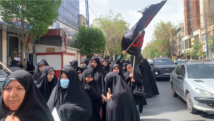 ایران یکپارچه سیاهپوش صادق آلمحمد(ع)؛ از بازگشت پیکر شهید بعد از 42 سال تا میثاق دوباره ملت با آرمانهای امام و رهبری+ فیلم و عکس ایران یکپارچه سیاهپوش صادق آلمحمد(ع)؛ از بازگشت پیکر شهید بعد از 42 سال تا میثاق دوباره ملت با آرمانهای امام و رهبری+ فیلم و عکس