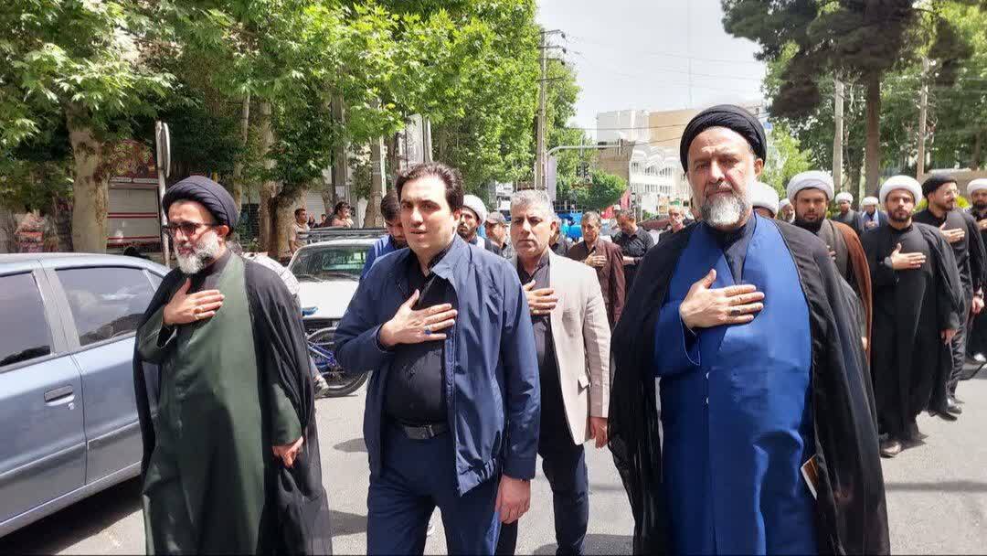 ایران یکپارچه سیاهپوش صادق آلمحمد(ع)؛ از بازگشت پیکر شهید بعد از 42 سال تا میثاق دوباره ملت با آرمانهای امام و رهبری+ فیلم و عکس ایران یکپارچه سیاهپوش صادق آلمحمد(ع)؛ از بازگشت پیکر شهید بعد از 42 سال تا میثاق دوباره ملت با آرمانهای امام و رهبری+ فیلم و عکس