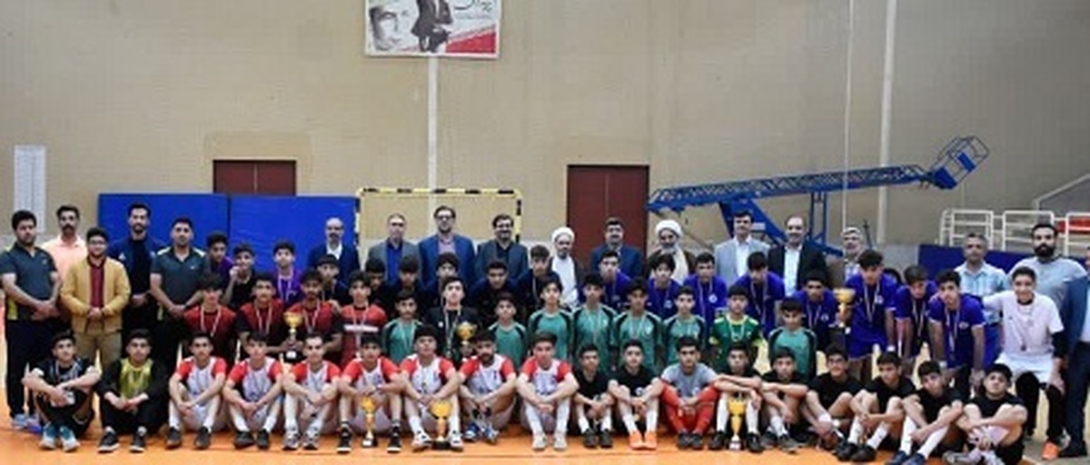 معرفی برترینهای مسابقات فوتسال دانشآموزان سمای خراسانرضوی