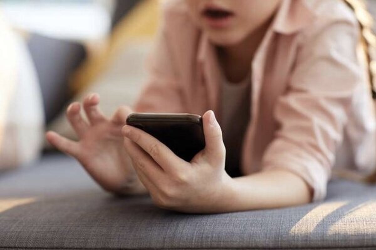 بهرهکشی دیجیتال و بحران حقوق کودک در سایه لایکها
