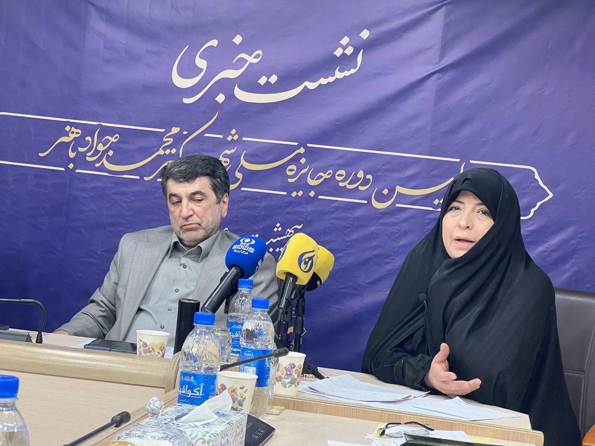اهمیت تقدیر از معلمان پیشکسوت و آینده روشن آموزش کشور