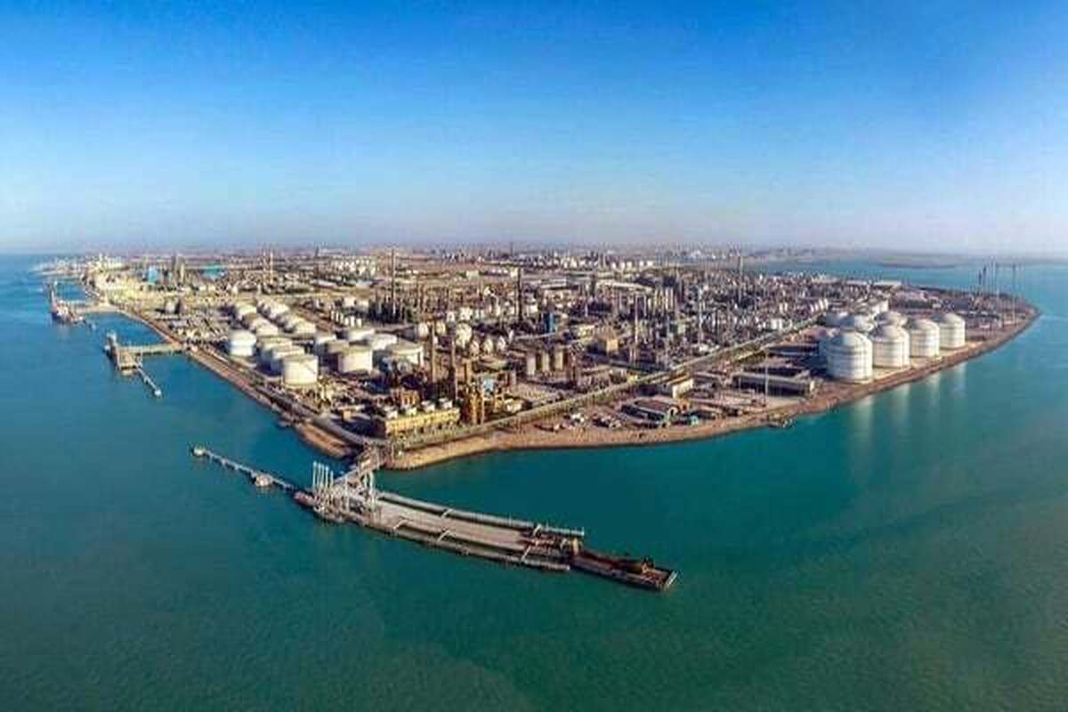 یک نماینده مجلس: زیر ساخت بنادر ایراد دارد