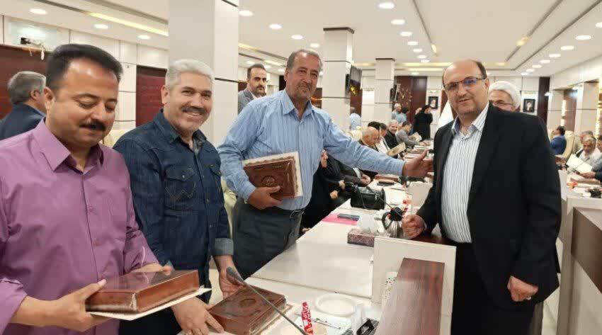 از خاموشی ۶۱ ستاره دانشگاه آزاد تا ماندگاری ابدی درخشش در تاریخ ورامین از خاموشی ۶۱ ستاره دانشگاه آزاد تا ماندگاری ابدی درخشش در تاریخ ورامین