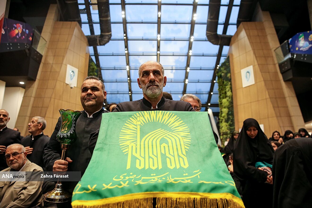 اهتزاز بزرگترین پرچم سبز رضوی