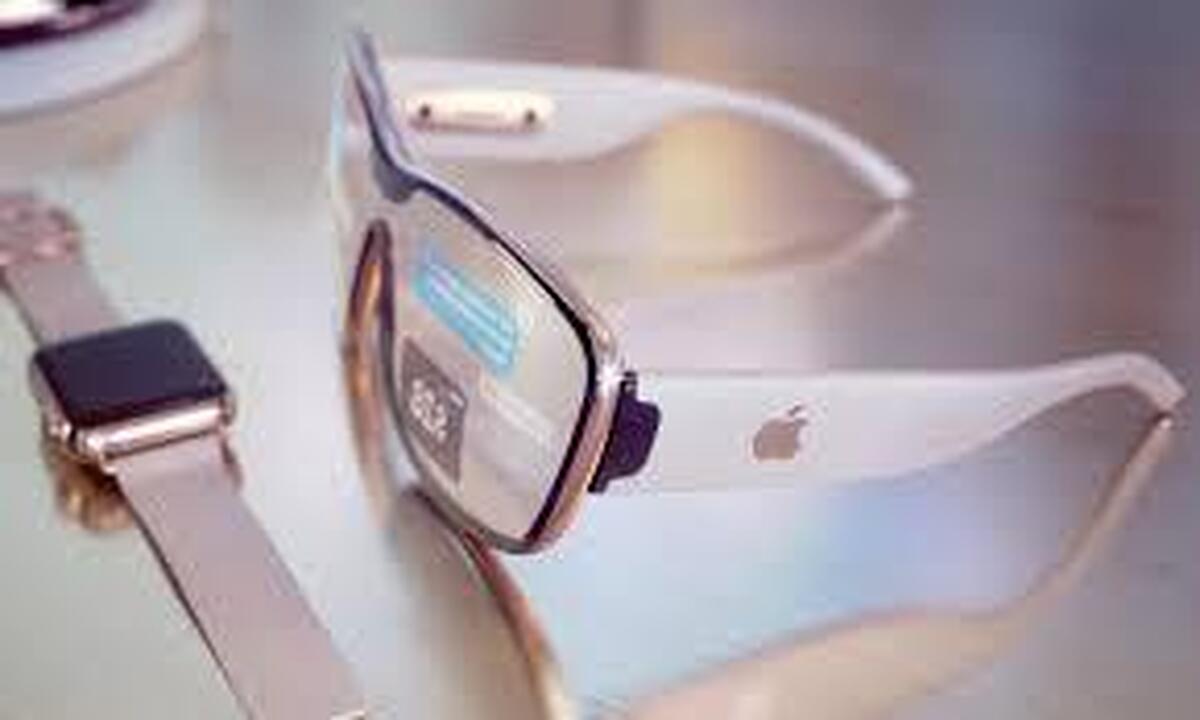 اپل با عینک‌های هوشمند و آیفون‌های بیستمین سالگرد به آینده نگاه می‌کند