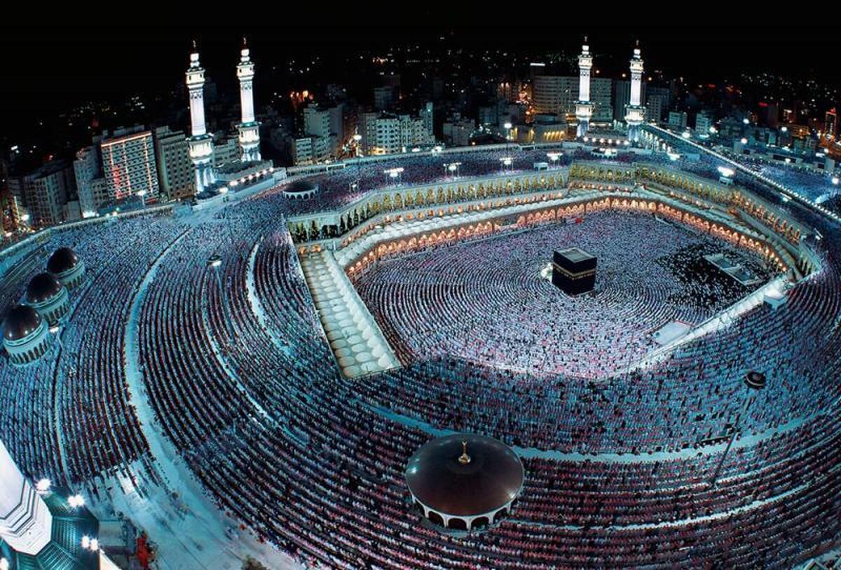 زوار غیرقانونی خانه خدا امسال جریمه نقدی میشوند
