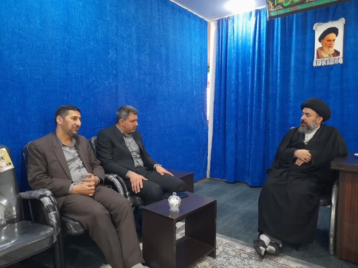 لزوم جذب قشر خاکستری جامعه برای فعالیتهای دانشگاهی