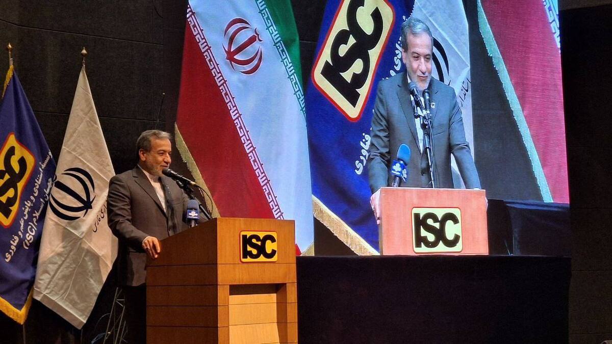 عراقچی: آمریکاییها بهدلیل اینکه از تحریم ناامید شدهاند با ما مذاکره میکنند