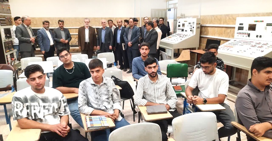 دانشگاهها در تحقق اهداف کارآفرینی و نوآوری نقش حیاتی دارند دانشگاهها در تحقق اهداف کارآفرینی و نوآوری نقش حیاتی دارند