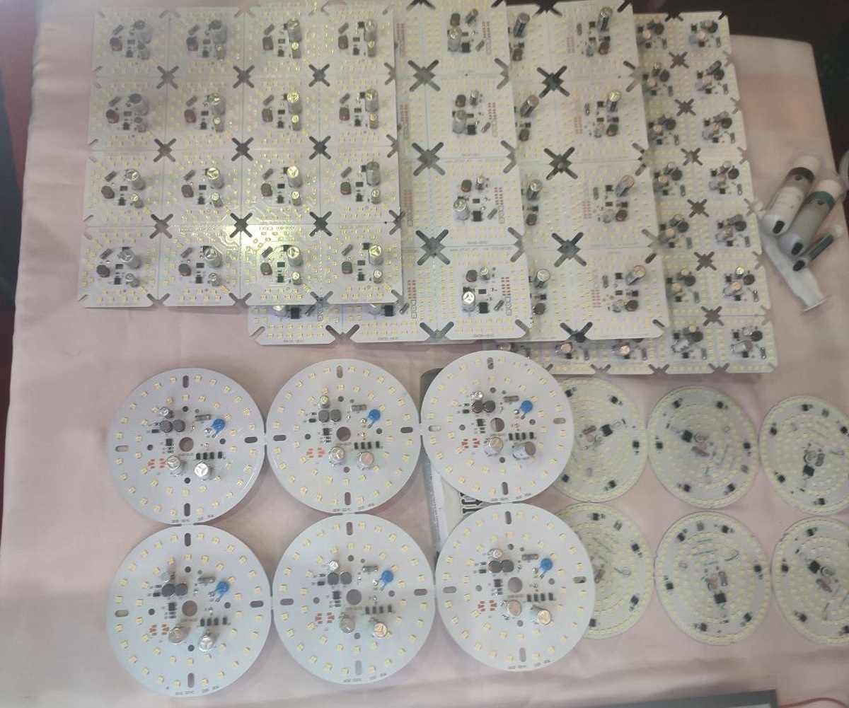 از پیوند صنعت و دانشگاه در عصر امید تا دانشگاهی که 43 ساله شد + فیلم و عکس از پیوند صنعت و دانشگاه در عصر امید تا دانشگاهی که 43 ساله شد + فیلم و عکس