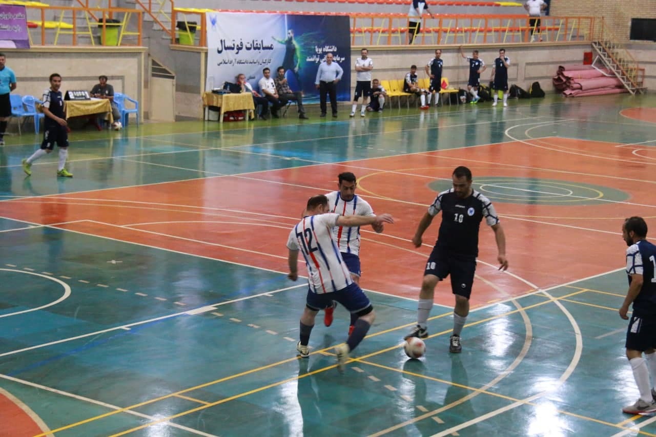 تهران با برتری مقابل سازمان مرکزی حریف اراک در فینال شد تهران با برتری مقابل سازمان مرکزی حریف اراک در فینال شد