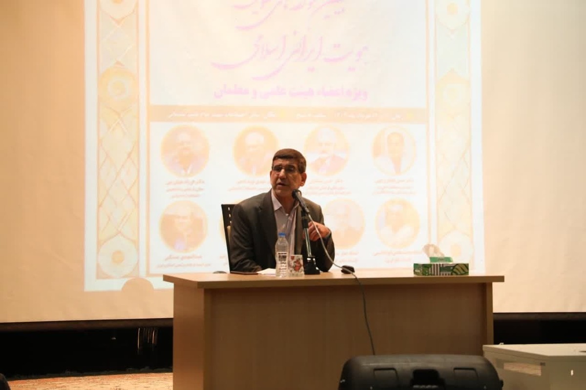 برهانیفر: هویت ایرانی تمدنساز است