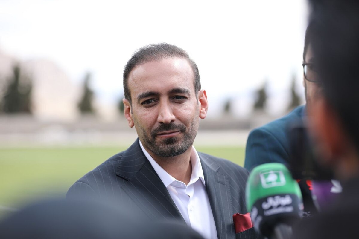 عبدی: چند بازیکن داخلی و خارجی جذب کردیم تمرینات از ۲۹ خرداد در خرمآباد آغاز خواهد شد + فیلم