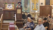 انقلاب اسلامی پرچم ایستادگی در برابر ظلم را برافراشت و مردم را در مبارزه بااستبداد متحد کرد
