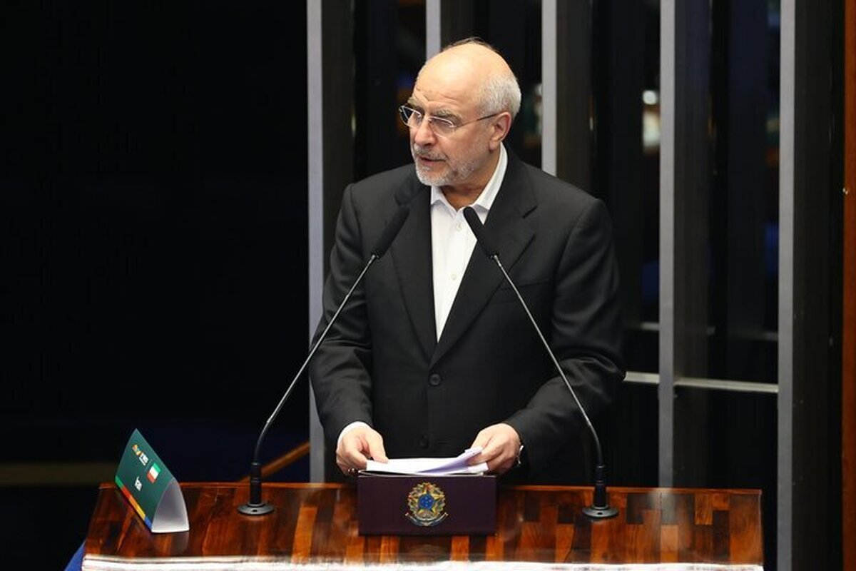 قالیباف: اقدامات آمریکا در مذاکرات نه گفتوگو بلکه سناریویی برای تسلیم است