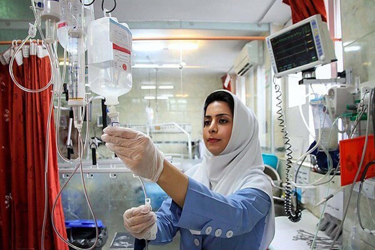 رئیس سازمان نظام پرستاری به توزیع نامتوازن مجوزهای استخدام پرستار معترض شد