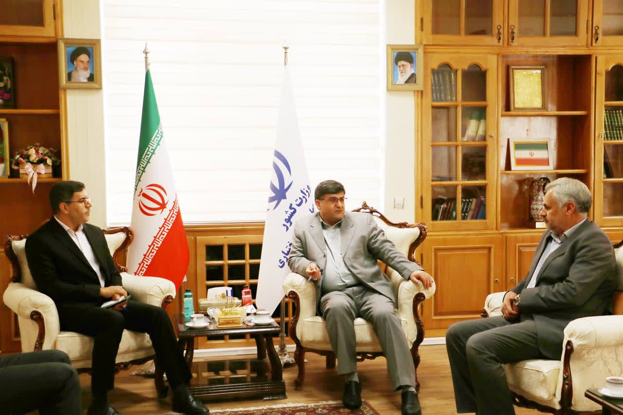 استقبال از جذب سرمایهگذاری ۳۰۰ میلیاردی توسط دانشگاه آزاد در احداث نیروگاه انرژی خورشیدی استقبال از جذب سرمایهگذاری ۳۰۰ میلیاردی توسط دانشگاه آزاد در احداث نیروگاه انرژی خورشیدی