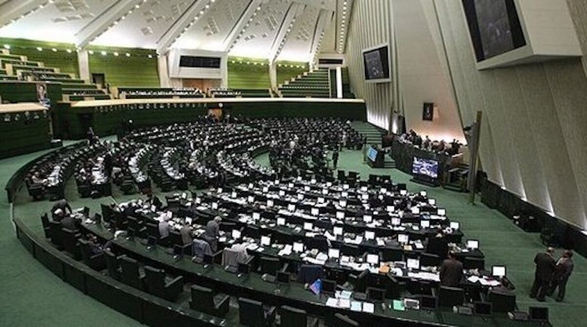 بررسی آتشسوزی بیمارستان قائم رشت در دستور کار نشست امروز مجلس