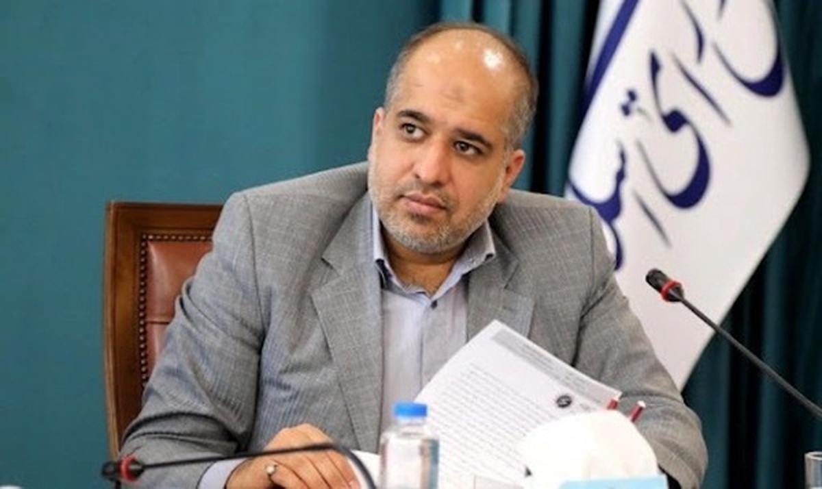 خضریان: تعیین وزیر کارآمد برای وزارت اقتصاد ضرورتی غیرقابل انکار است پاشنه آشیل وزیر سابق اقتصاد عدم کنترل نرخ ارز بود