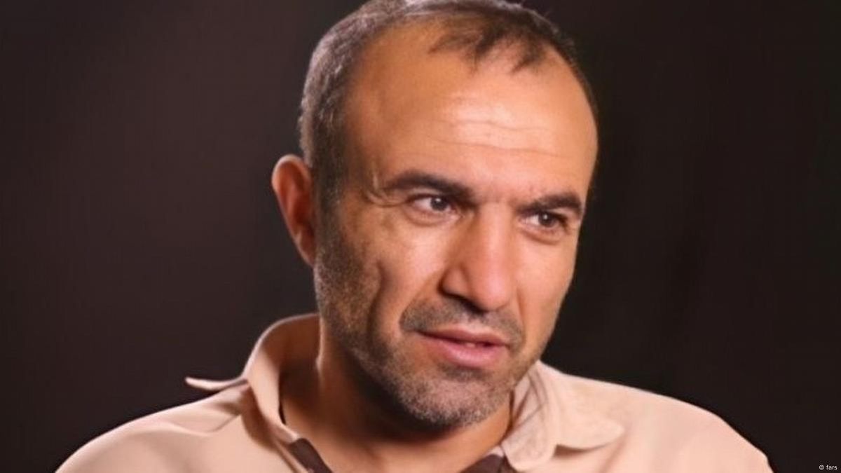 حکم اعدام شرور مسلح عباس کورکوری اجرا شد+ فیلم
