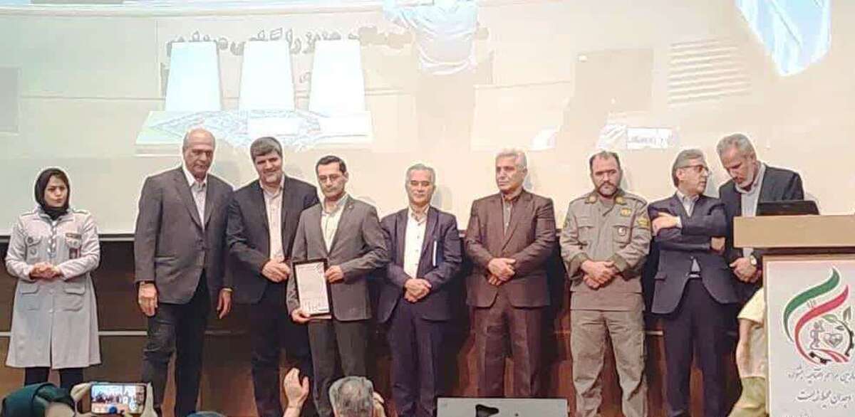 کسب نشان از جشنواره وجدان محیطزیست توسط استاد دانشگاه آزاد