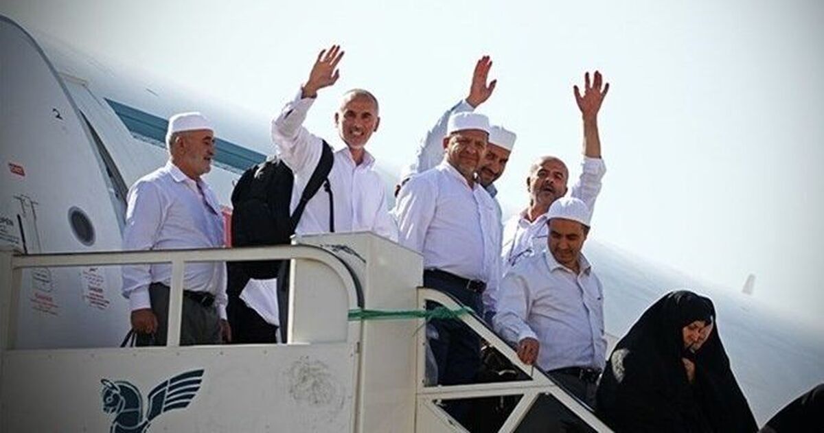اولین گروه از حجاج به کشور بازگشتند